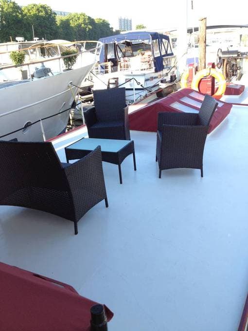 Magnifique péniche habitable Ile de France, Asnières-sur-Seine, France,92600 — Asnieres sur seine
